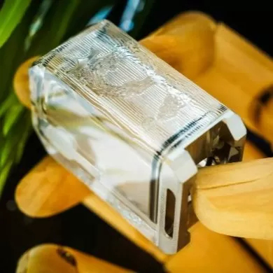 S'Bo Gepetto Side Plug – Monarchy