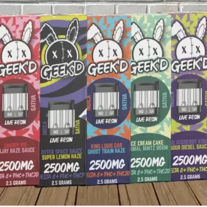 GEEK’D Extracts Delta 8 + PHC Disposable 2.5g - strain#Cherry Pie/Sojay Haze Sauce DISPOSABLE>Black Berry Kush/Sour Diesel Sauce DISPOSABLE>Pink RNTZ/Orange Soda DISPOSABLE>King Louis Gas/Gh